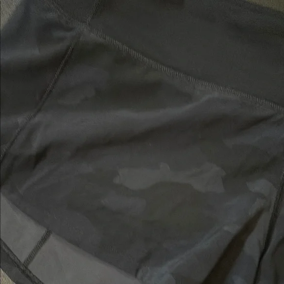 lululemon athletica Black Camo Women's Athletic Shorts - Picture 2 of 6
